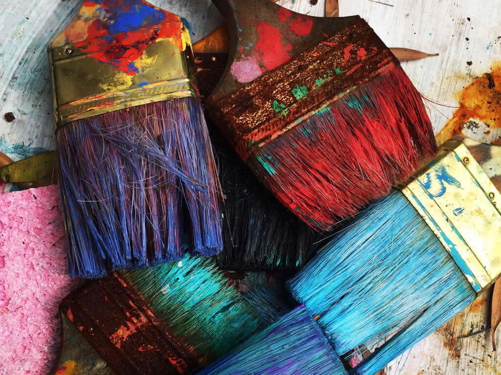 Brush the CMS (c) CC0 Public Domain / unsplash.com Brush the CMS