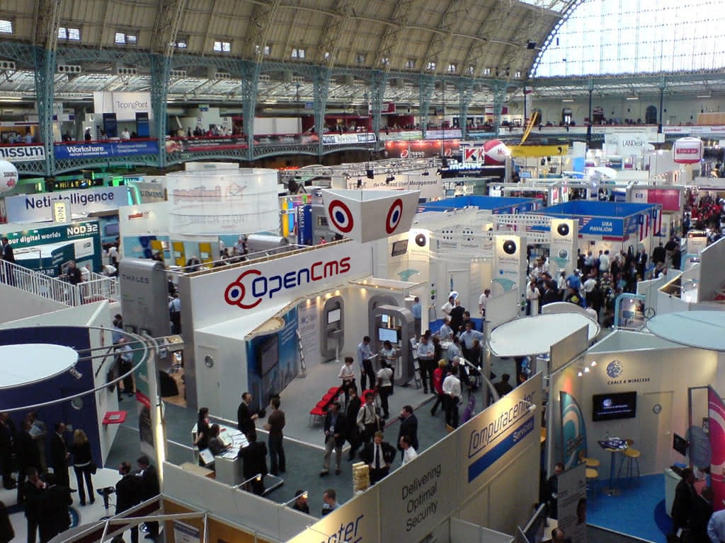 Annual Autumn Assembly (c) Public Domain, via Wikimedia Commons Annual Autumn Assembly